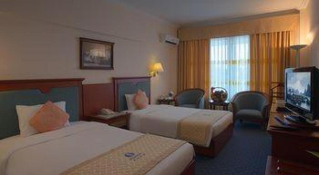 Huu Nghi Hotel Hai Phong Exterior foto