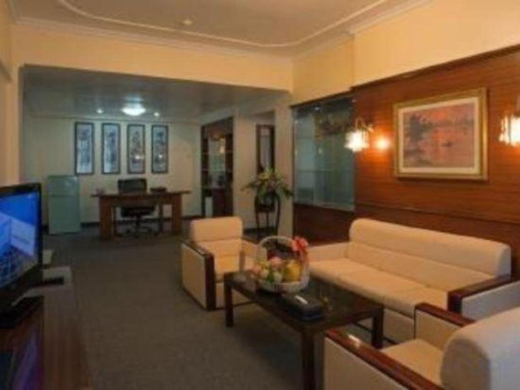 Huu Nghi Hotel Hai Phong Exterior foto