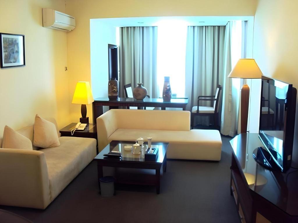 Huu Nghi Hotel Hai Phong Exterior foto