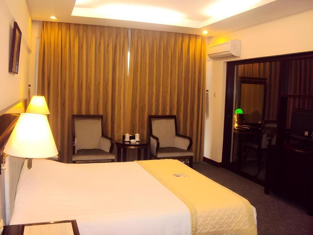 Huu Nghi Hotel Hai Phong Exterior foto